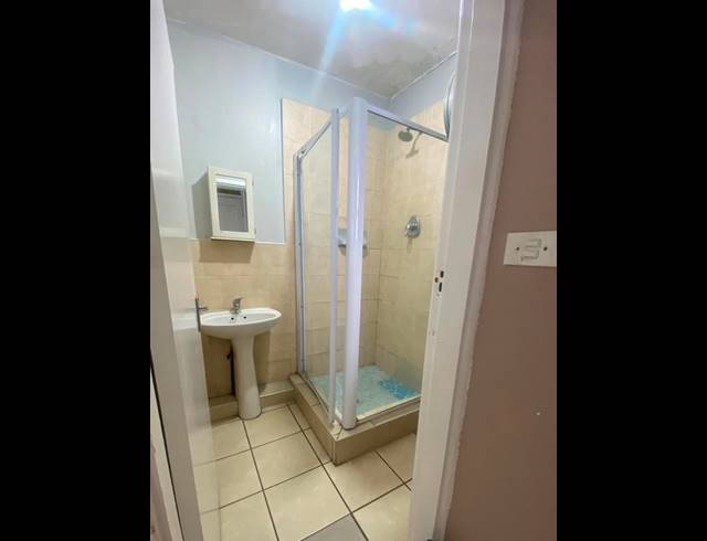 1 BEDROOM PROPERTY TO RENT IN SOUTH BEACH